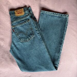 Levi’s 550 ‘07 Medium Wash Straight Leg Jeans Mid Rise Kids 12 / 26x26.5